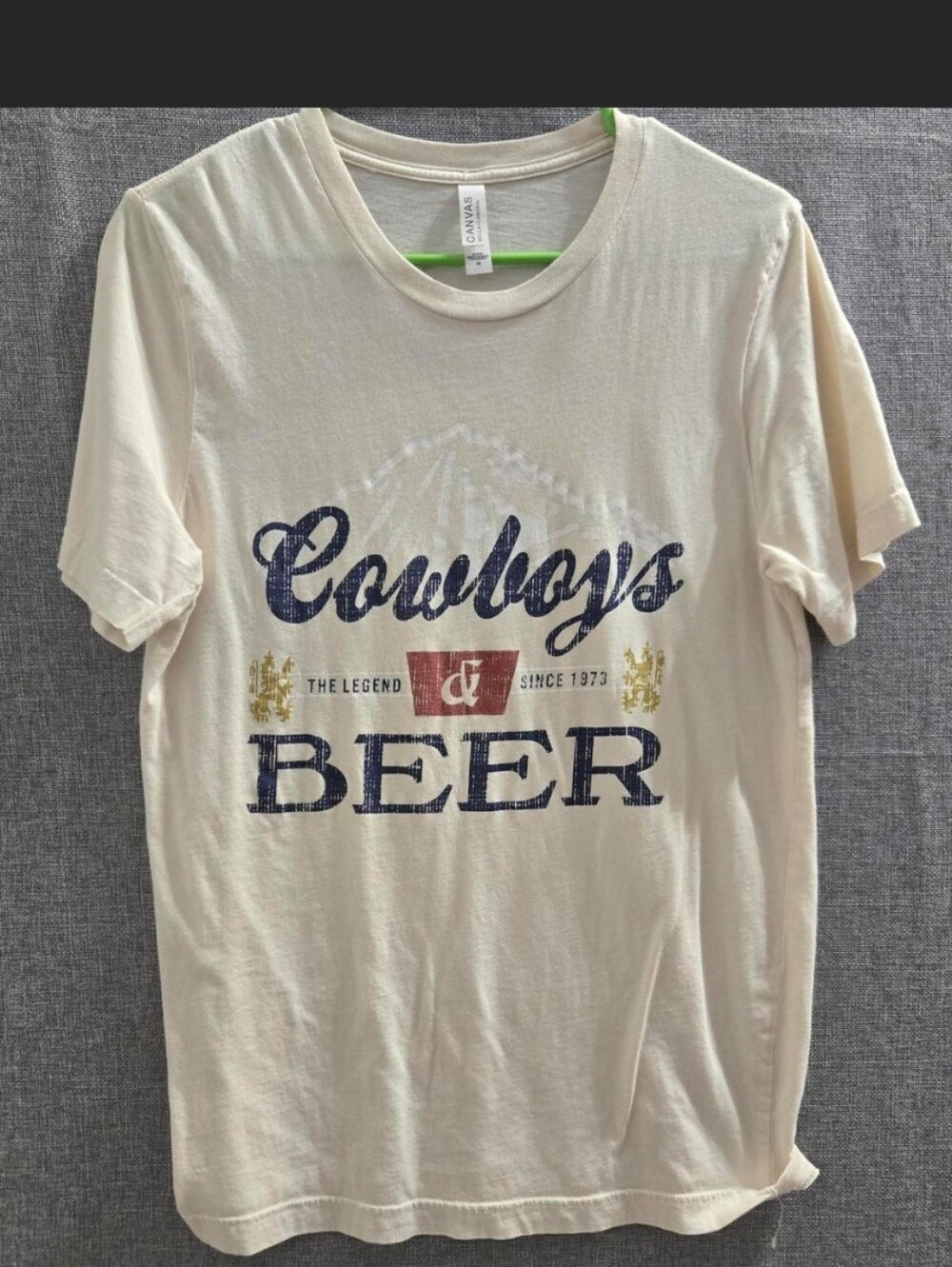 Cowyboys & Beer Womens Size Medium